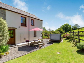2 Bed in Fowey LTBUZ